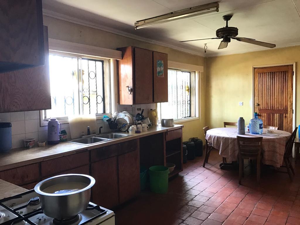 Teule Guest House Oloitokitok Dış mekan fotoğraf