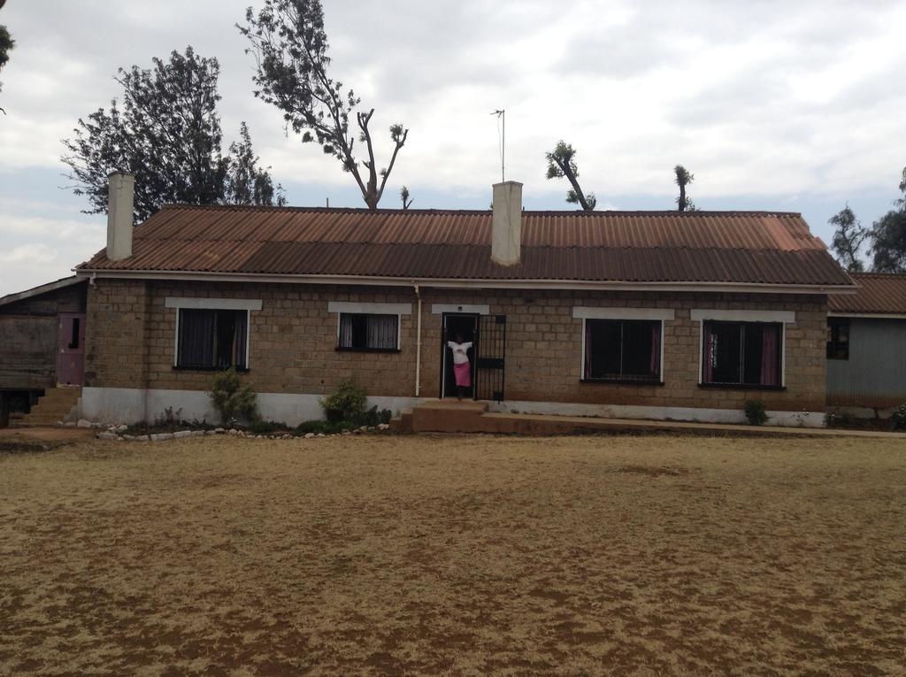 Teule Guest House Oloitokitok Dış mekan fotoğraf