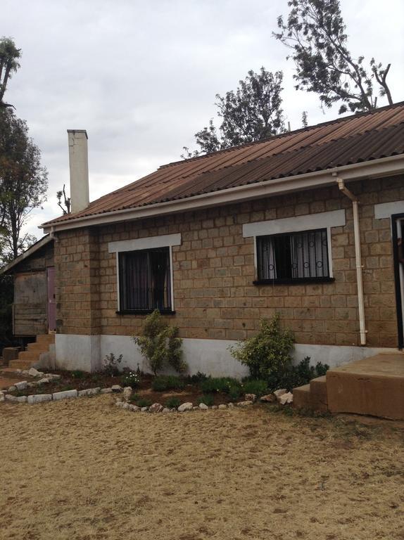 Teule Guest House Oloitokitok Dış mekan fotoğraf