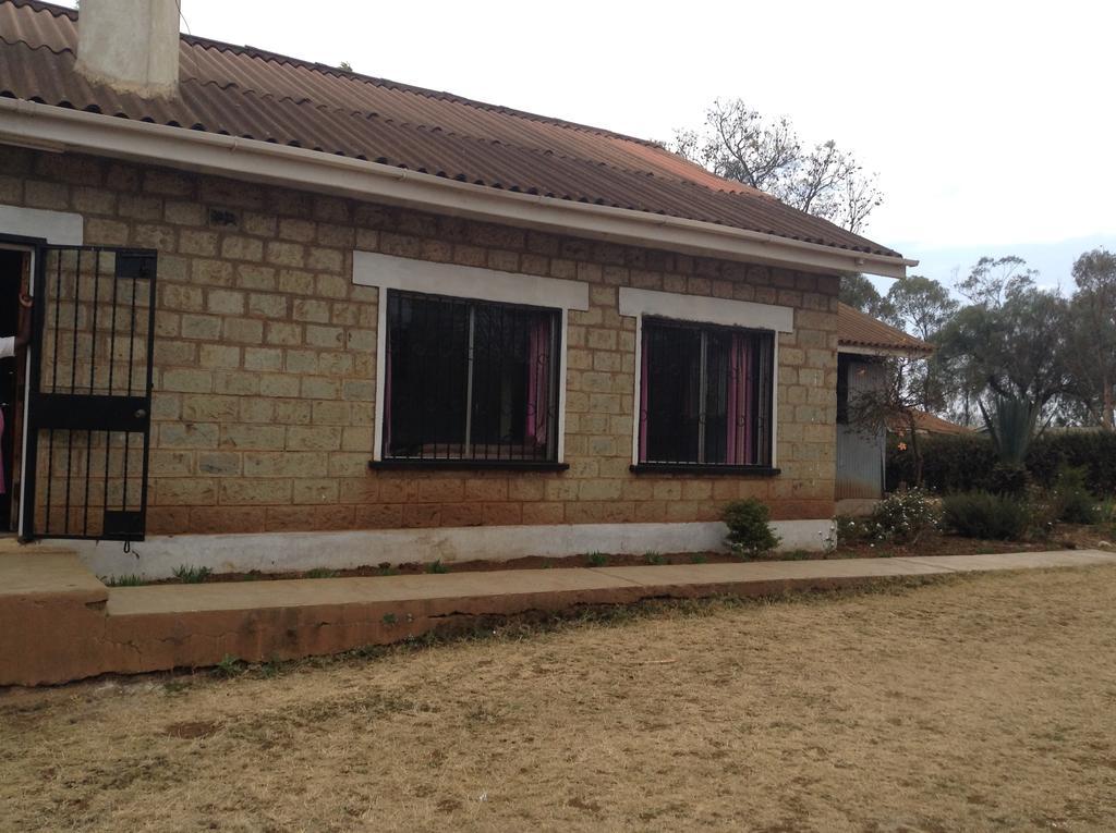 Teule Guest House Oloitokitok Dış mekan fotoğraf